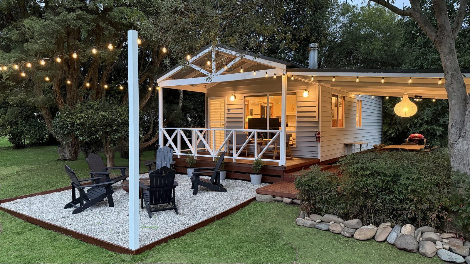 The Cabin, pet-friendly accommodation in Bright, on the same property as the Bright Banya